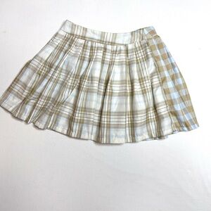 Rue21 Beige and White Plaid Skater Mini Skirt Size Small NWT